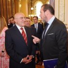 Carnero y Puente en una imagen de archivo