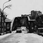 Foto de la calle Puente Colgante de los años 80