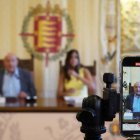 Carnero y Jiménez durante la presentación del programa de las fiestas de Valladolid.