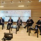 Congreso Somos Castilla y León: Los retos de la nueva movilidad. De izqda. a dcha.: Pablo R. Lago, Jacobo Cosmen, José Luis Sanz Merino, José Antonio Santano, Raúl de la Hoz e Ignacio Rodríguez-Solano.