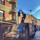 La empresa Ximenez comienza la instalación de las luces de Navidad en Valladolid