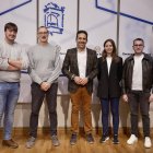 El diputado de Promoción Agroalimentaria y Consumo, Moisés Santana, junto a la alcaldesa de La Zarza, Silvia Domínguez, han presentado las Jornadas de Exaltación del Nícalo.