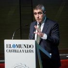 El director de El Mundo de Castilla y León, Pablo Lago, durante su discurso en los Premios la Posada