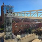 Pasarela y ascensor del barrio Girón en Valladolid.