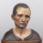 Imagen del busto.