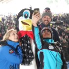 El piloto David Alonso y el responsable comercial de Estrella Galicia Castilla y León Alfonso Prego, Pingüinos de Oro de