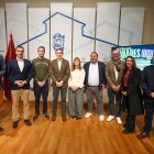 El presidente de la Diputación, Conrado Íscar, acompañado de los alcaldes de los municipios del proyecto