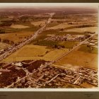 Abajo a la izquierda, los colegios Alonso Berruguete y Apostolado del Sagrado; a su lado destacan los terrenos donde actualmente se sitúa el Vallsur en el año 1983