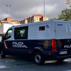 Furgón de la Policía Nacional en Valladolid.