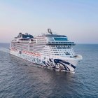MSC Euribia, barco retenido en un puerto de Dubai por el cierre del estrecho de Ormuz.