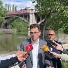 El portavoz del Grupo Municipal Socialista critica el proyecto de ampliación del puente de Poniente