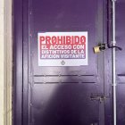 Puertas del José Zorrilla con prohibiciones para seguidores deportivistas.