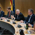 El ministro Jordi Hereu en la negociación del convenio colectivo de Renault