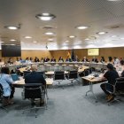 Reunión por el convenio colectivo de Renault en la sede del Ministerio de Industria y Turismo