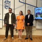 El responsable de Pellizco Producciones y director de La Noche Blanca del Patrimonio, Tomás del Bien;  la diputada de Educación y Cultura, Yolanda Burgoa, y el alcalde de Peñafiel, Roberto Díez, en la presentación.
