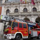 Autoescala de los Bomberos de Valladolid.