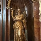 Robo de un ángel en el interior de la Vera Cruz