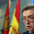 El consejero de la Presidencia y portavoz, José Antonio de Santiago-Juárez, informa de los acuerdos alcanzados en el encuentro-Ical