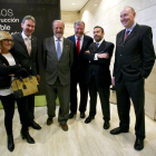 El consejero de Fomento y Medio Ambiente, Antonio Silván, el director gerente del Instituto de la Construcción de Castilla y León, José María Enseñat; el presidente del Instituto de la Construcción, Álvaro Jaime Díez; el alcalde de Valladolid, Javier León-Ical