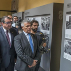 Foto de líderes en la exposición sobre el atentado de Hipercor.-FERRAN SENDRA