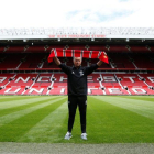 Jose Mourinho, cuando fue fichado por el United.-REUTERS / ANDREW YATES