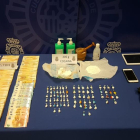 Material incautado en la detención.-POLICÍA NACIONAL