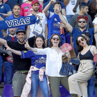 La afición del VRAC durante la celebración de la pasada final de Liga en Pepe Rojo.-J.M.LOSTAU
