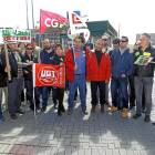 Concentración de trabajadores de Lauki en abril.-J. M. LOSTAU