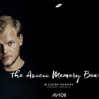 Portada de la página web que rinde tributo al artista Avicii.-AVICII.COM