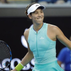 Garbiñe Muguruza celebra su victoria sobre Sorana Cirstea en octavos de final del Abierto de Australia.-EFE / MADE NAGI