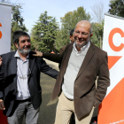 Manuel Mitadiel y Francisco Igea, durante su comparecencia en el Campo Grande de Valladolid.-ICAL