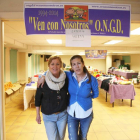 Inés Calvo e Isabel Dieguez, trabajadora social y secretaria, respectivamente, de la ONG 'Ven con nosotros'-Ical