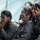 Guerrilleras de las FARC, el pasado 11 de agosto en el campamento de Putumayo, Colombia.-AP / FERNANDO VERGARA