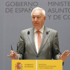 El ministro de Asuntos Exteriores, José Manuel García-Margallo, durante la rueda de prensa que ha ofrecido este sábado.-Foto: Victor Lerena / EFE