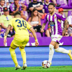 Ivan Sánchez encara a Baena en el duelo ante el Villarreal. / RV