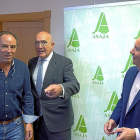 Juan Ramón Alonso, Jesús Julio Carnero y Donaciano Dujo, en la sede de Asaja Valladolid.-ICAL