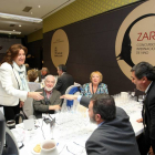 a viceconsejera de Desarrollo Rural, María Jesús Pascual, visita el desarrollo de las catas de los premios Zarcillo 2015 junto al director técnico del concurso, José Antonio Fernández Escudero-Ical