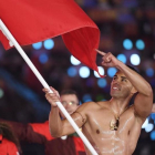 Pita Taufatofua, abanderado de Tonga.-EFE / EPA / FILIP SINGER