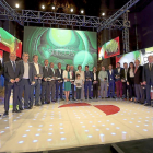 Autoridades y galardonados con los Premios Surcos ayer, durante la gala de entrega celebrada en Medina de Rioseco-ICAL