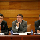 El director general de Medio Natural, José Ángel Arranz (C), asiste a la reunión del Consejo de Pesca-Ical