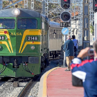 Llegada del tren de Felipe II a la estación de Valladolid.-PABLO REQUEJO