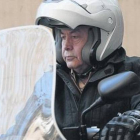 El juez instructor de Palma, José Castro, abandona los juzgados en su motocicleta el pasado 13 de enero.-Foto: EFE / MONTSERRAT DÍEZ