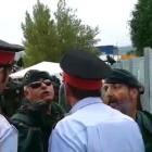 Captura de un vídeo que capta discusión entre agentes de Mossos con la Guardia Civil.-TWITTER