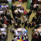 Votaciones en el colegio Escola Casas en el Clot, Barcelona.-FERRAN NADEU