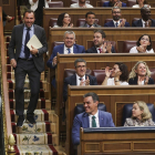Óscar Puente comparece en el Congreso de los Diputados con unas zapatillas. -ÓSCAR PUENTE