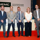 Curso de Verano 'El vino, un mundo repleto de arte' de la Universidad Europea Miguel de Cervantes. Mesa redonda sobre 'Comunicar para vender', de izquierda a derecha, Fernando Villalba, director de Comunicación de Bodegas Protos; Miguel Sanz Cabrejas, dir-Ical