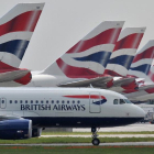 Aviones de British Airways en el aeropuerto de Heathrow.-AFP / CARL DE SOUZA