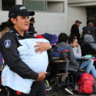 Las víctimas, 68 hombres, 29 mujeres, 20 niñas, 39 niños y 3 bebés recibieron atención médica y realizaron su declaración ante las autoridades ministeriales.-TWITTER