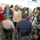 Alicia García ayer, junto a Pilar del Olmo y Francisco Sardón, en la inauguración de la nueva oficina de Predif-ICAL