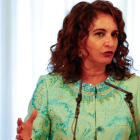 La ministra de Hacienda, María Jesús Montero, en el acto de su toma de posesión del cargo este jueves. /-PAUL HANNA / REUTERS